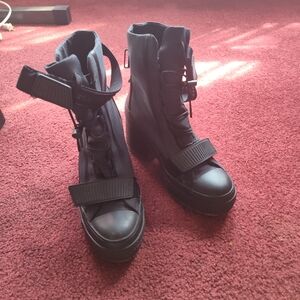 Elegant Black Lace-Up Women's Boots